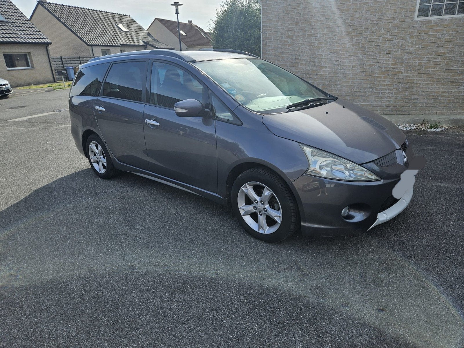 Mitsubishi Grandis 2.0 d 7 places, Autos, Argent ou Gris, Achat, Grandis, 7 places
