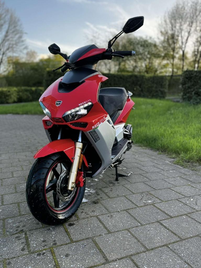Neco gpx 50, Motos, Motos | Yamaha, Particulier, Scooter
