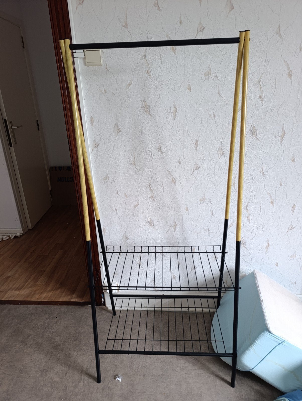 Porte-manteaux et chaussures