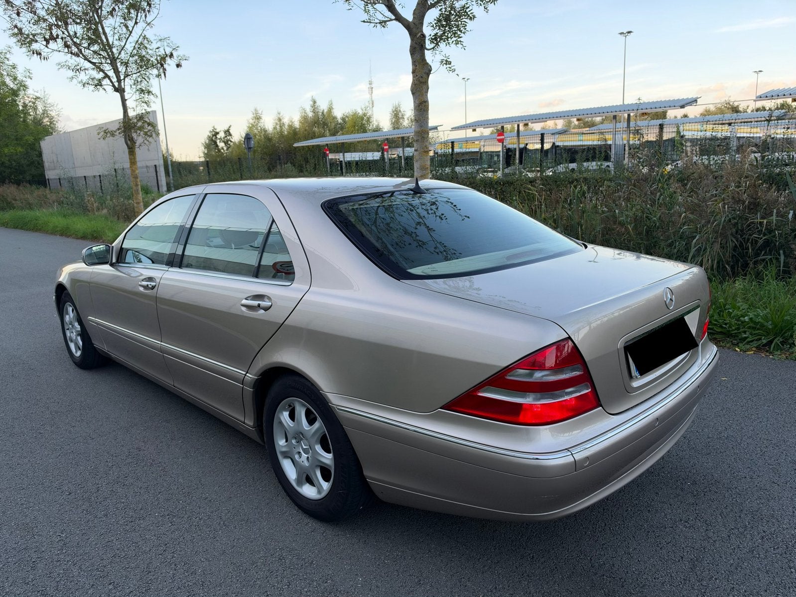 Mercedes S-320 Long|3.2 Benzine| VOLLE OPTIE| TOPSTAAT|, Autos, Achat, Beige, Entreprise, Garantie prolongée