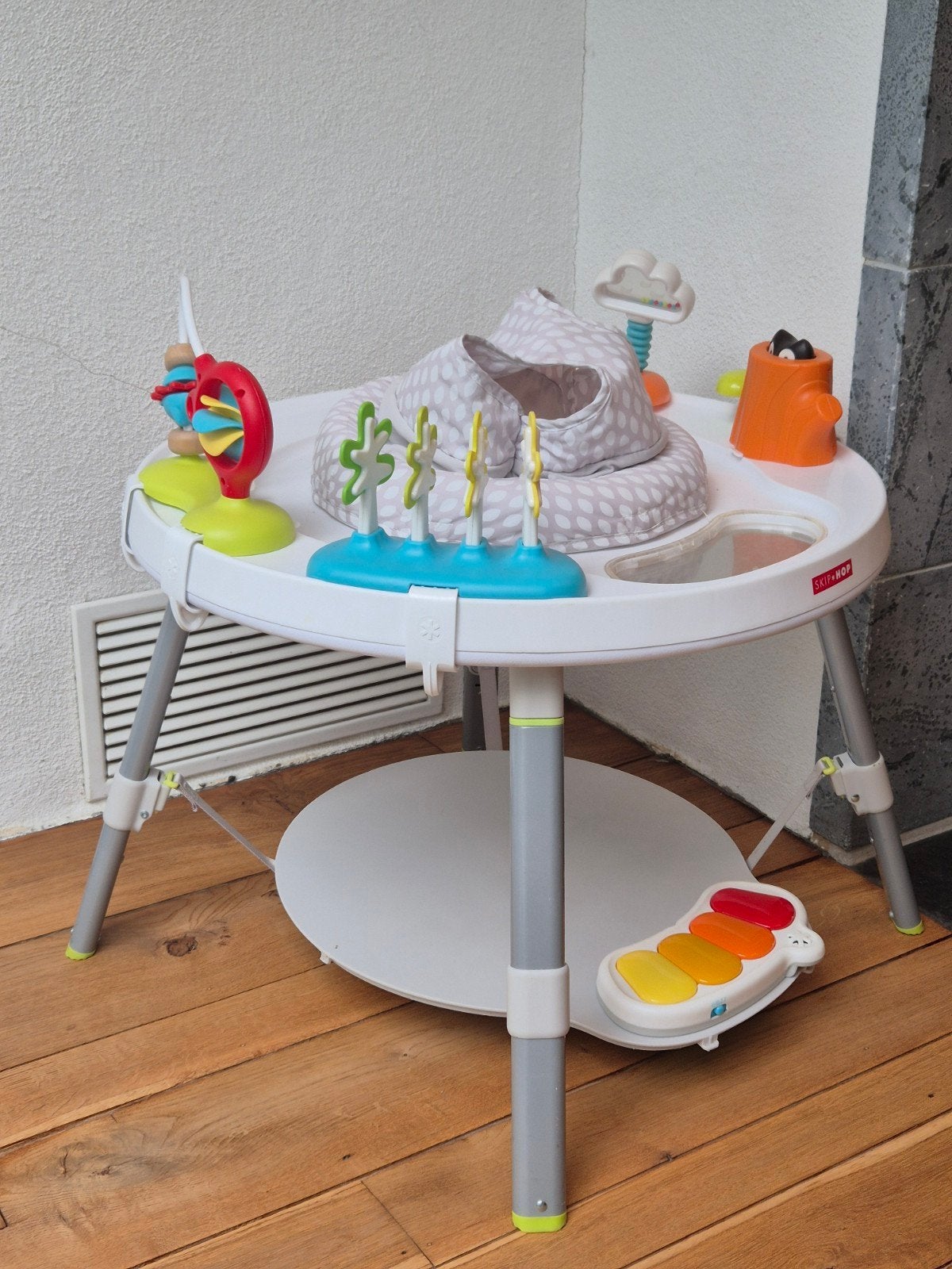 skiphop baby activiteiten tafel, Ophalen