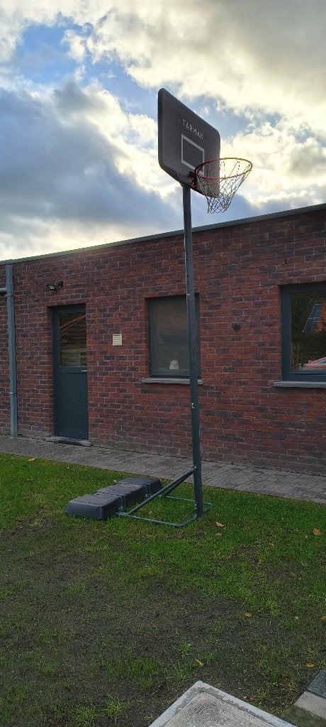 Tarmak basketpaal, Sports & Fitness, Enlèvement, Utilisé, Anneau, Panneau ou Poteau
