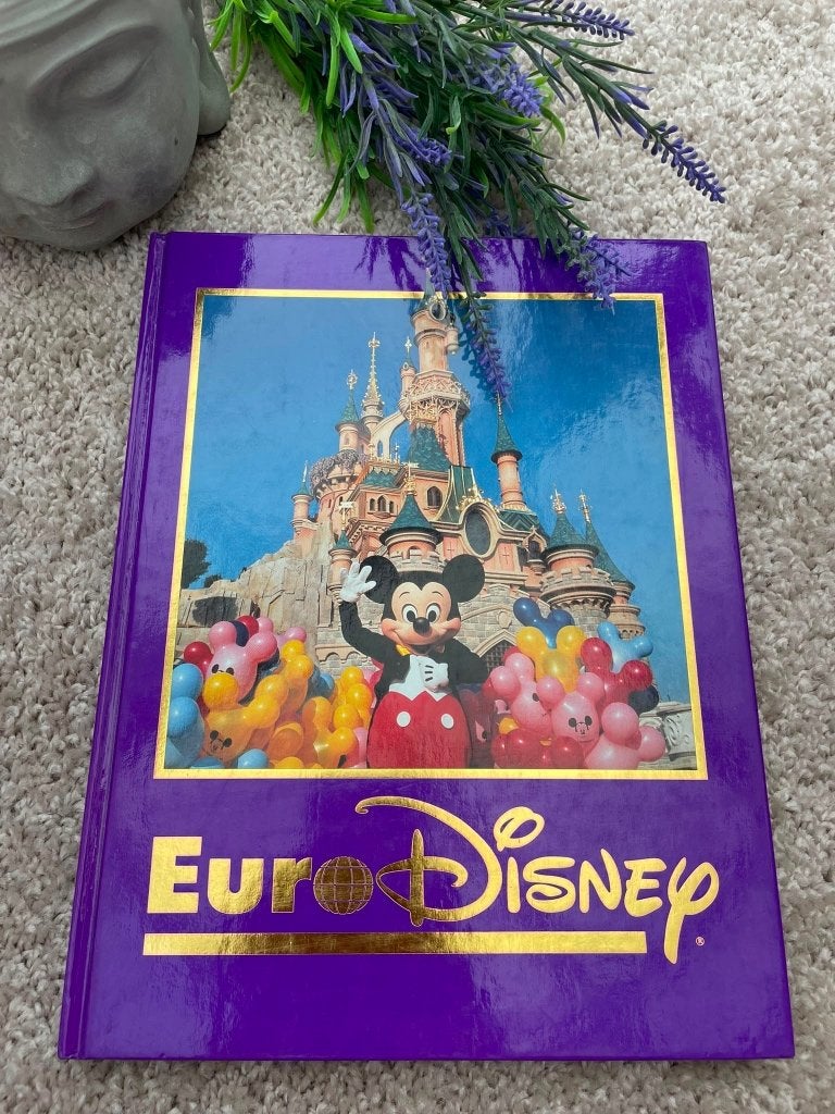 Livre Euro Disney COLLECTOR, Enlèvement, Utilisé