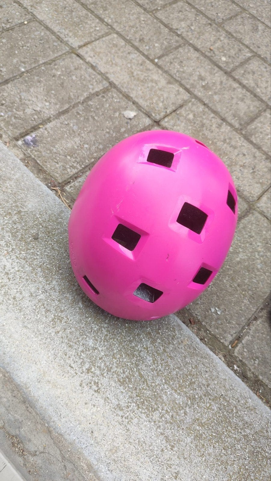 Casque vélo, Enlèvement