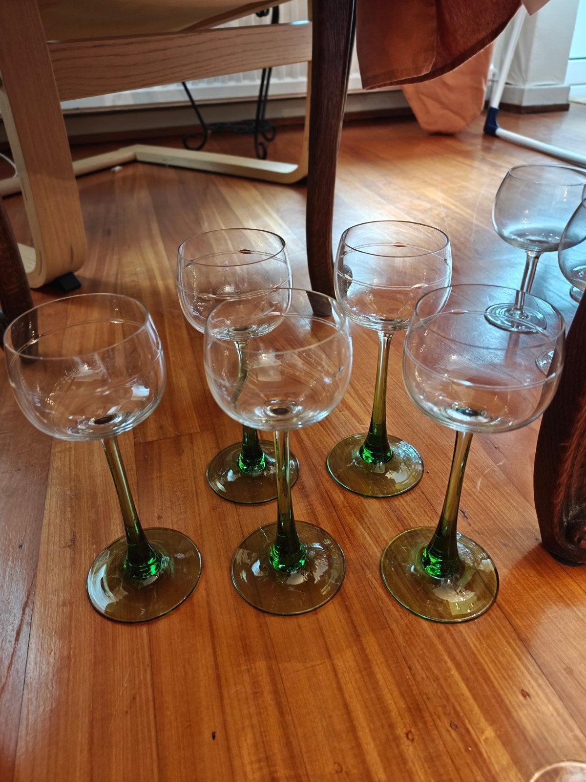 5 verres à vin, Enlèvement, Comme neuf, Autres types
