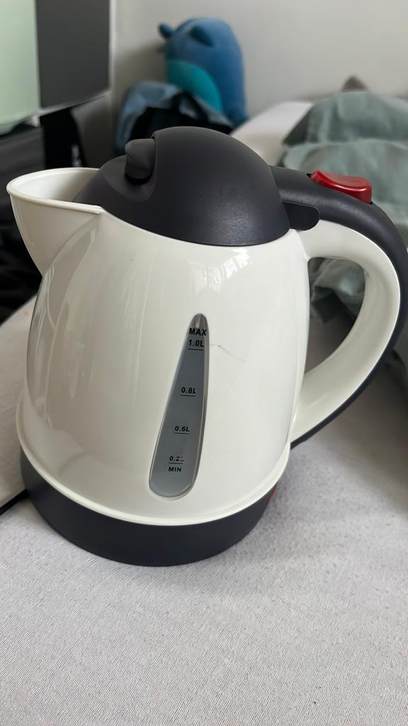 Waterkoker, Elektronische apparatuur, Waterkokers, Ophalen, Zo goed als nieuw
