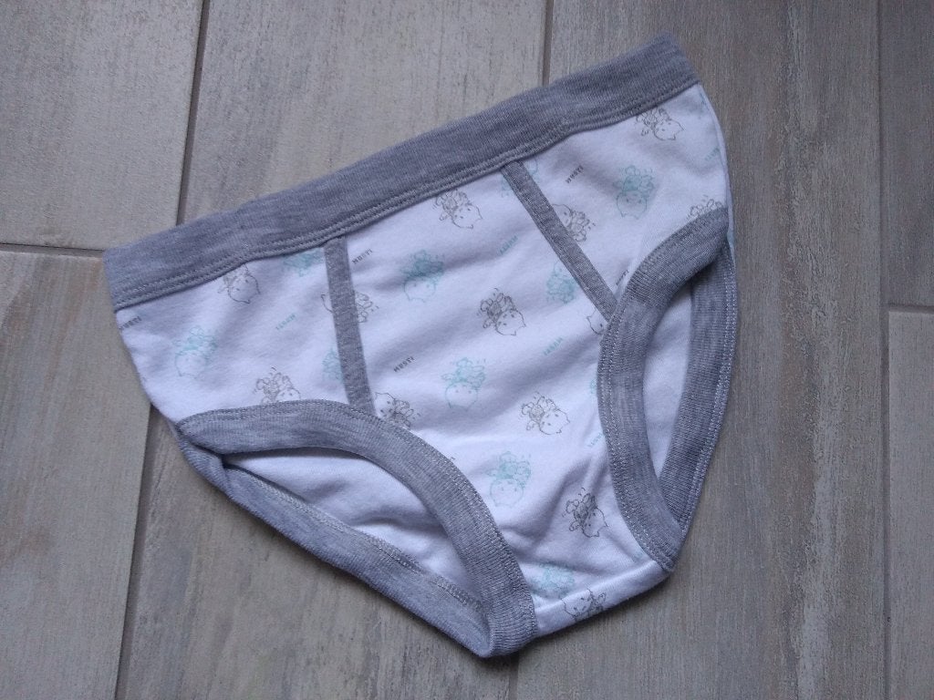 ★ M122/128 - Nieuwe onderbroek, Ophalen of Verzenden, Nieuw, Jongen, Nacht- of Onderkleding