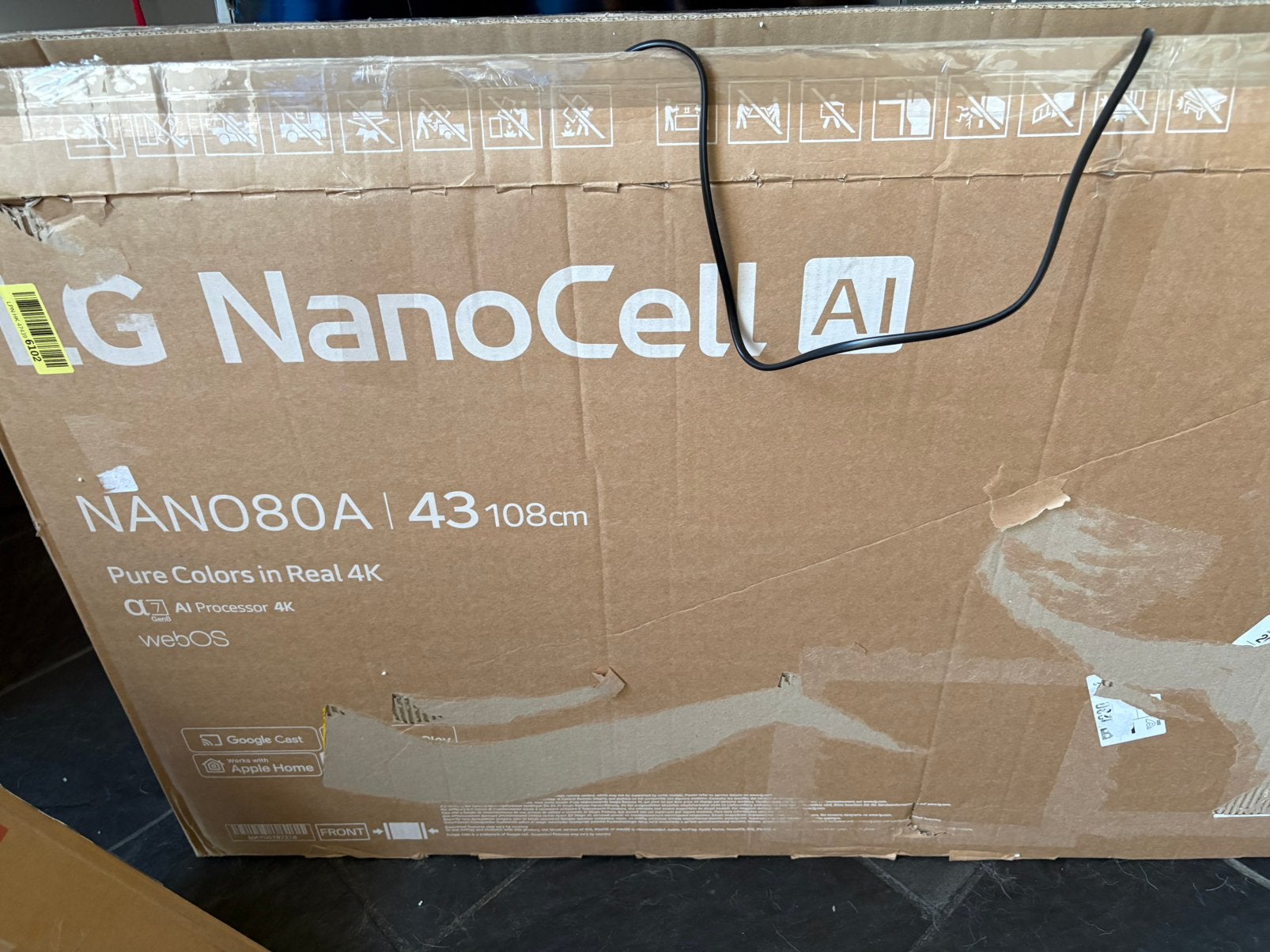 Tv lot, smart en flat, defect, Enlèvement, Ne fonctionne pas