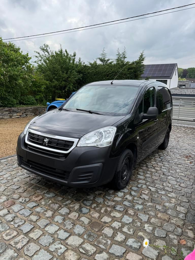 Peugeot Partner 1.6i 2018 Euro 6d, Auto's, Bestelwagens en Lichte vracht, Particulier, Bluetooth, Peugeot, Benzine, Euro 6, 5 deurs