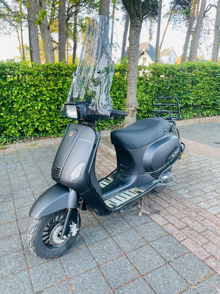 SOURINI RS 2022 A KLASSE, Ophalen, Zo goed als nieuw