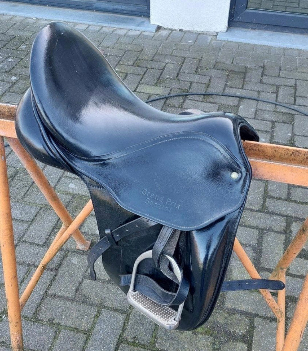 Grand prix special zadel Max Benz, Dieren en Toebehoren, Ophalen