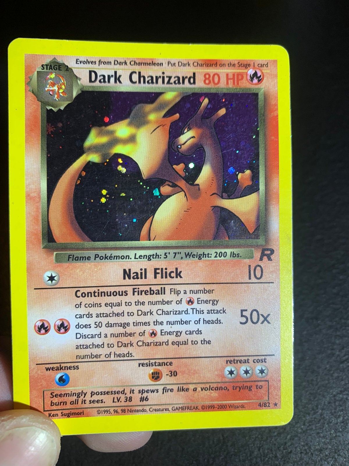 Dark charizard holo, Hobby en Vrije tijd, Verzamelkaartspellen | Pokémon, Ophalen of Verzenden, Zo goed als nieuw