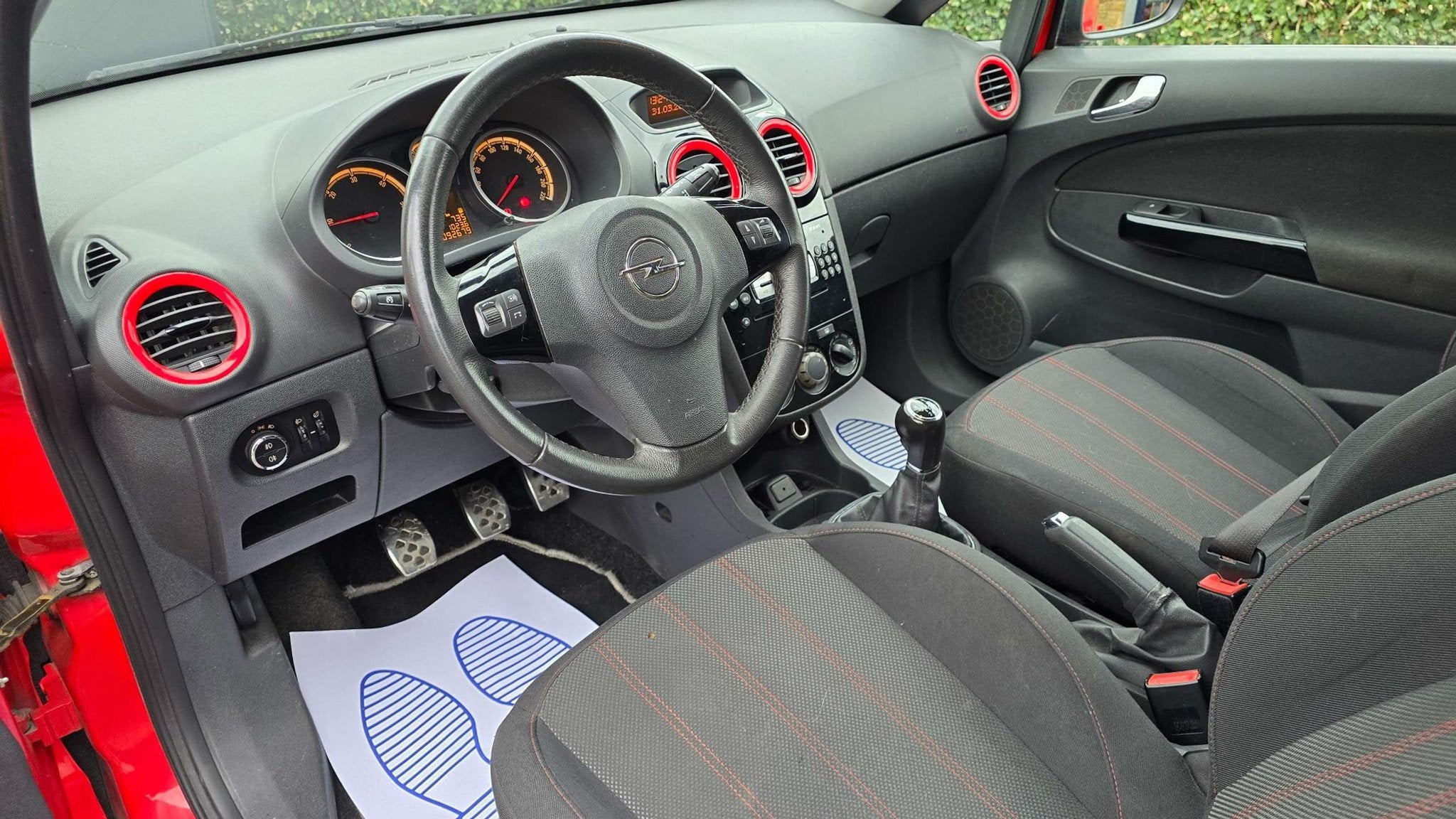 Opel Corsa Corsa 1.3 CDTi Black Edition 92.000Km Garantie 1a, Auto's, Voorwielaandrijving, Euro 5, Zwart, 4 cilinders