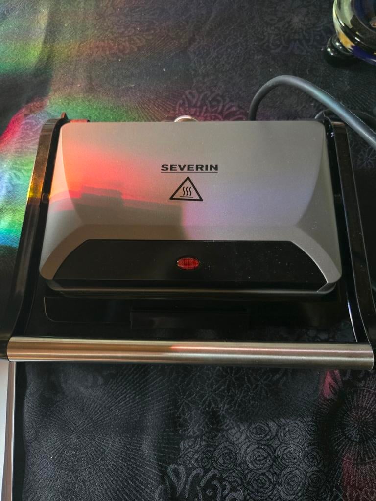 Grill Séverin, Elektronische apparatuur, Ophalen