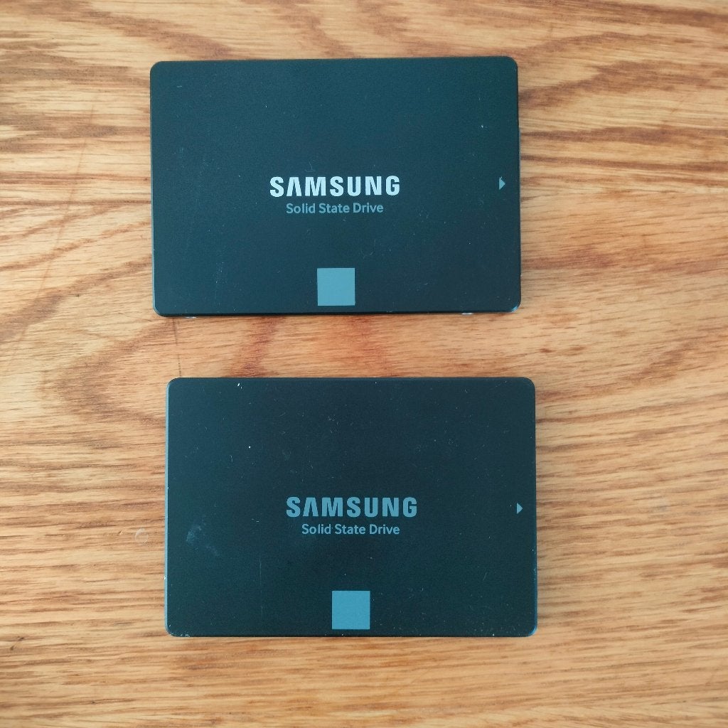 2 x 250GB SSD, Computers en Software, Harde schijven, Intern, Gebruikt, SSD, Ophalen of Verzenden