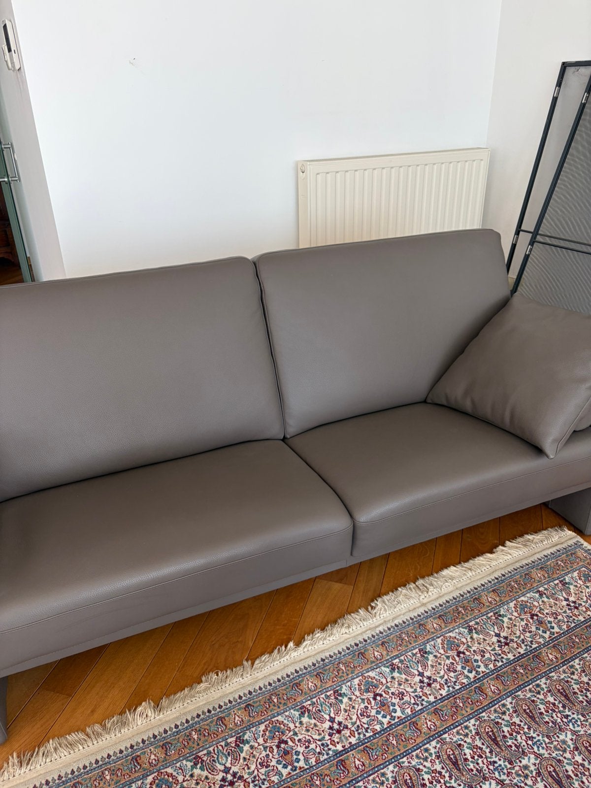 2 lederen zetels, 1 relax, Ophalen, Zo goed als nieuw