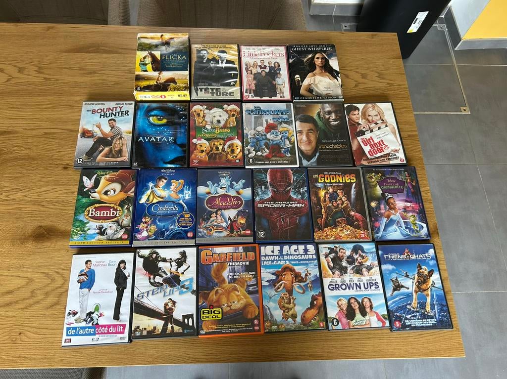 Lot DVD – films & séries (Disney, Comédies, Action), Enlèvement ou Envoi, Utilisé