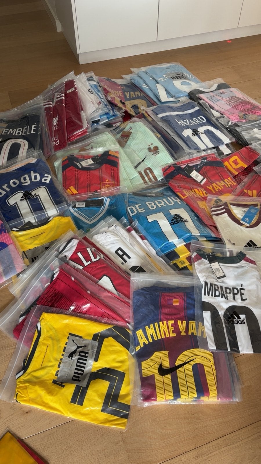 Maillots de football à vendre en gros, Taille M, Enlèvement ou Envoi
