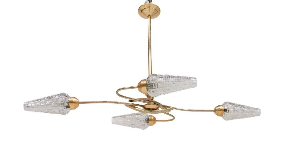 Vintage messing hanglamp, vier glazen kappen, jaren 50–60, Huis en Inrichting, Ophalen, Gebruikt, Glas, Mid-century, jaren 50-60