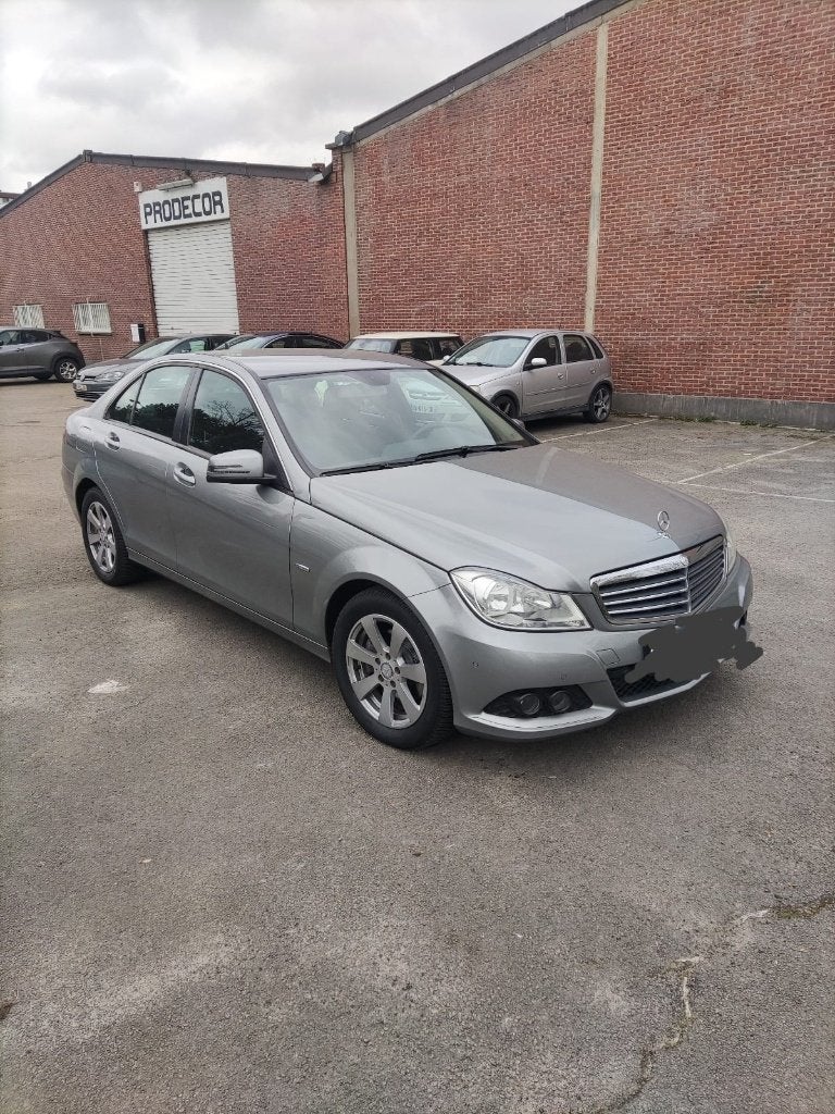 Mercedes c 180 cgi-1.8 essence-automatique, Auto's, Automaat, 4 cilinders, Berline, Particulier