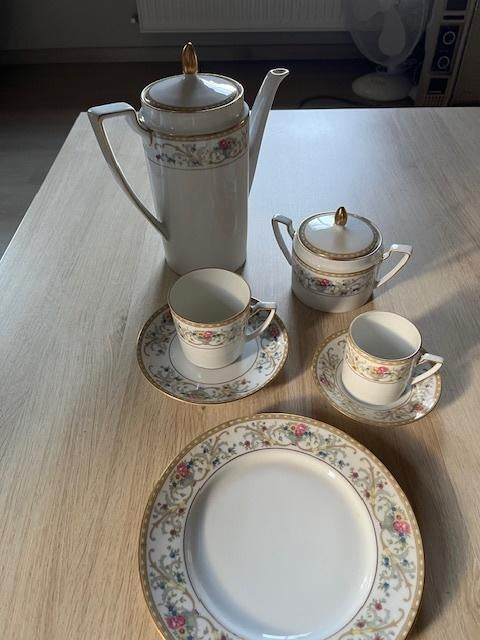 Vollesig 12-delig koffieservies (Essenbach) + 6 extra tasjes, Ophalen