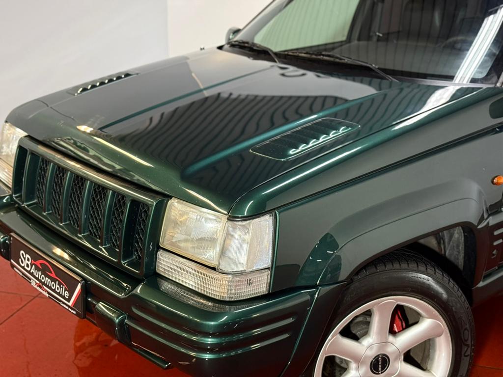 Jeep Grand Cherokee 5.9i V8 LIMITED EDITION PORSCHE // RARE, Autos, Achat, Entreprise, Noir, 5 portes