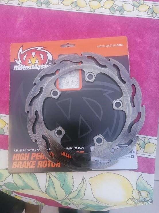 MotoMaster Yamaha R1 2015-2026 achterschijf, Motoren, Ophalen of Verzenden, Gebruikt