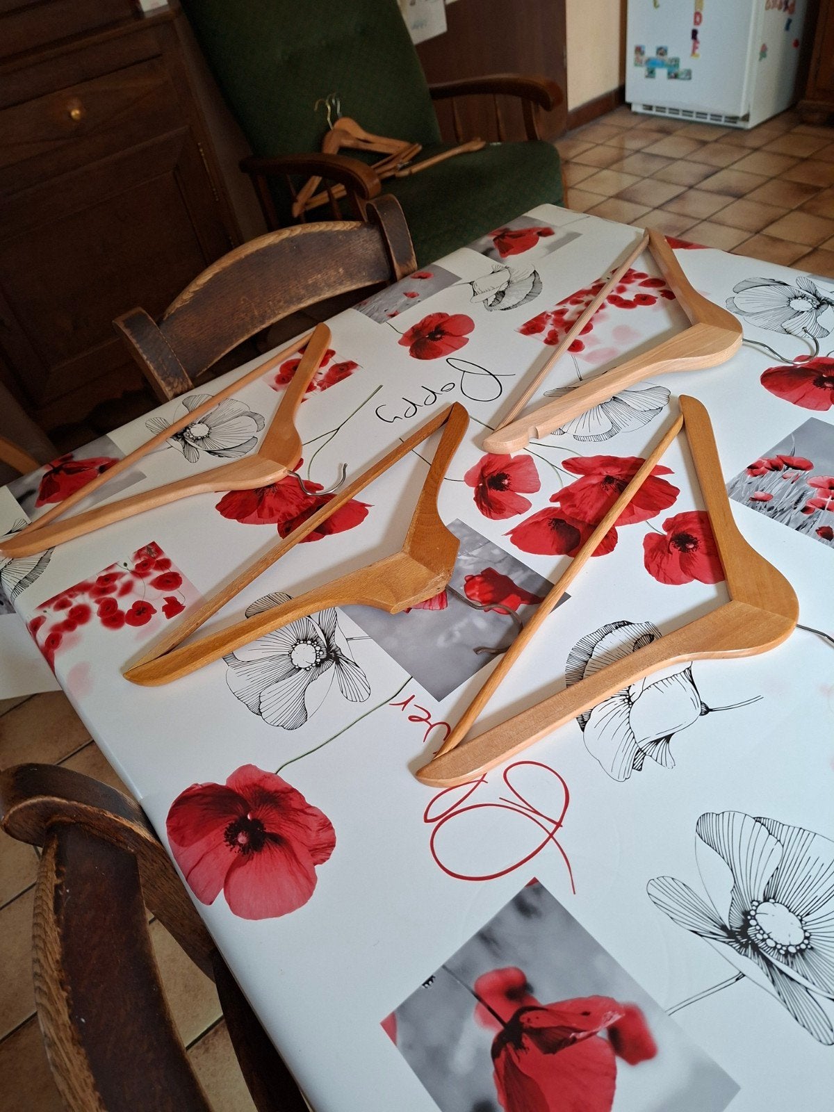 4 houten hangers Nieuw, Ophalen of Verzenden, Hout