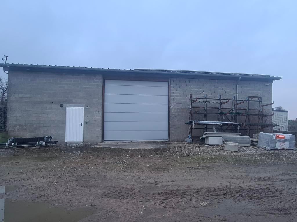 Loods/magazijn/opslag plaats te huur, 220 m², Huur, Opslag of Loods