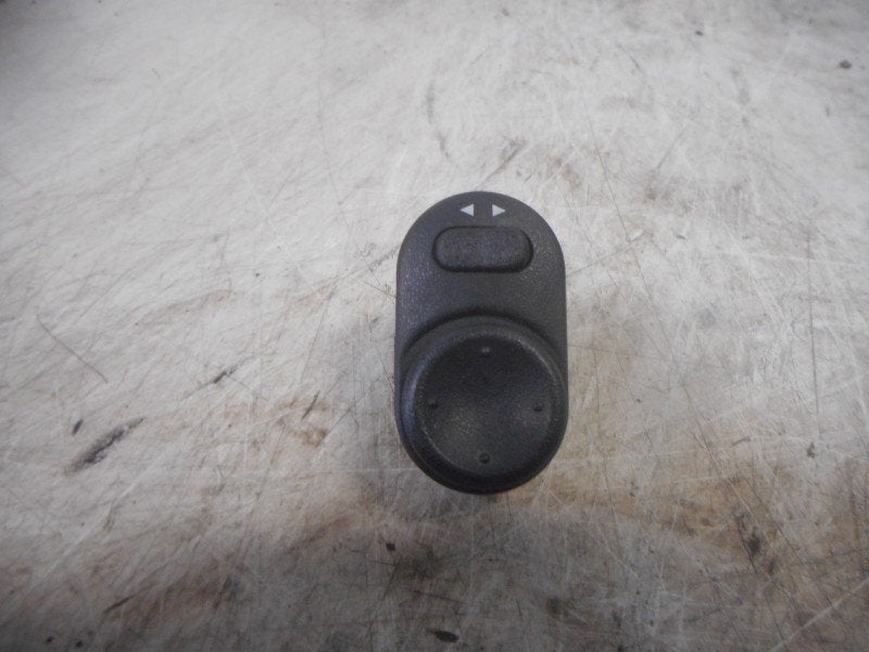 SPIEGEL SCHAKELAAR Opel Astra G (F07) (09-226-861), Auto-onderdelen, Gebruikt, Opel, Opel Automobile GmbH, Kontakt-opel@opel.com