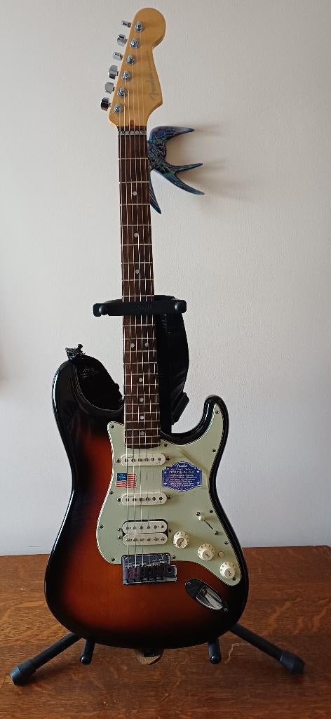 AMERICAN FENDER DELUX STRATOCASTER HSS RW3 GITAAR, Muziek en Instrumenten, Ophalen, Zo goed als nieuw