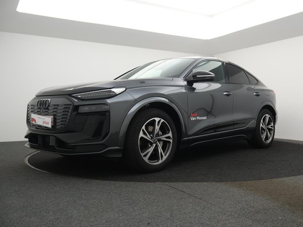 Audi Q6 Sportback e-tron Q6 Sportback e-Tron 100 kWh 50 Perf, Auto's, Automaat, Elektrisch, SUV of Terreinwagen, Zilver of Grijs