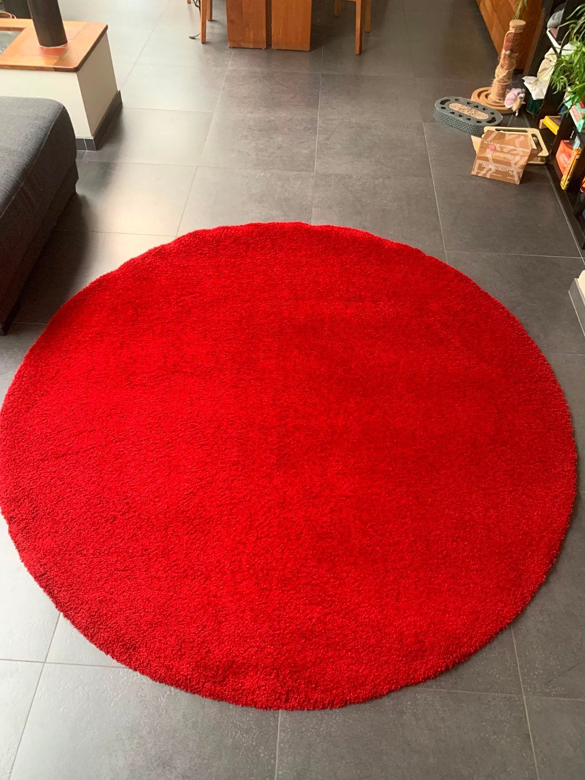 Tapijt, Huis en Inrichting, Ophalen, Zo goed als nieuw, Rood, Rond