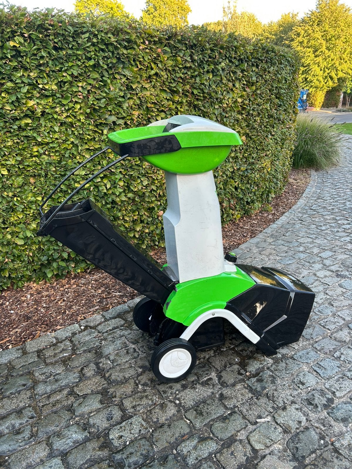 Broyeur électrique puissant Viking GE420, Enlèvement, Utilisé, Électrique