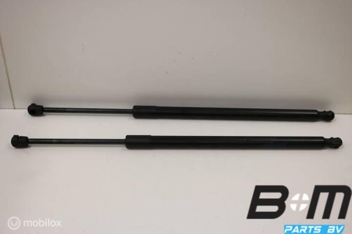 Gasveren achterklep Volkswagen Touran 5T, Gebruikt