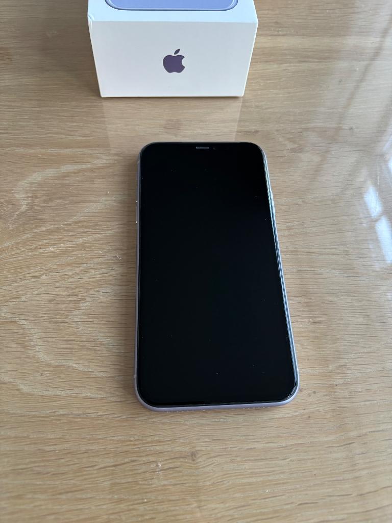 iPhone 11 violet 128 Go, Télécoms, Téléphonie mobile | Apple iPhone, 83 %, 128 GB, Enlèvement ou Envoi, IPhone 11
