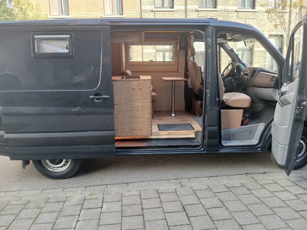 Mercedew sprinter 2.1D Bj 2010 251000km zonnepanellen, Buscamper of Camperbus, Bedrijf, Douche, Mercedes-Benz