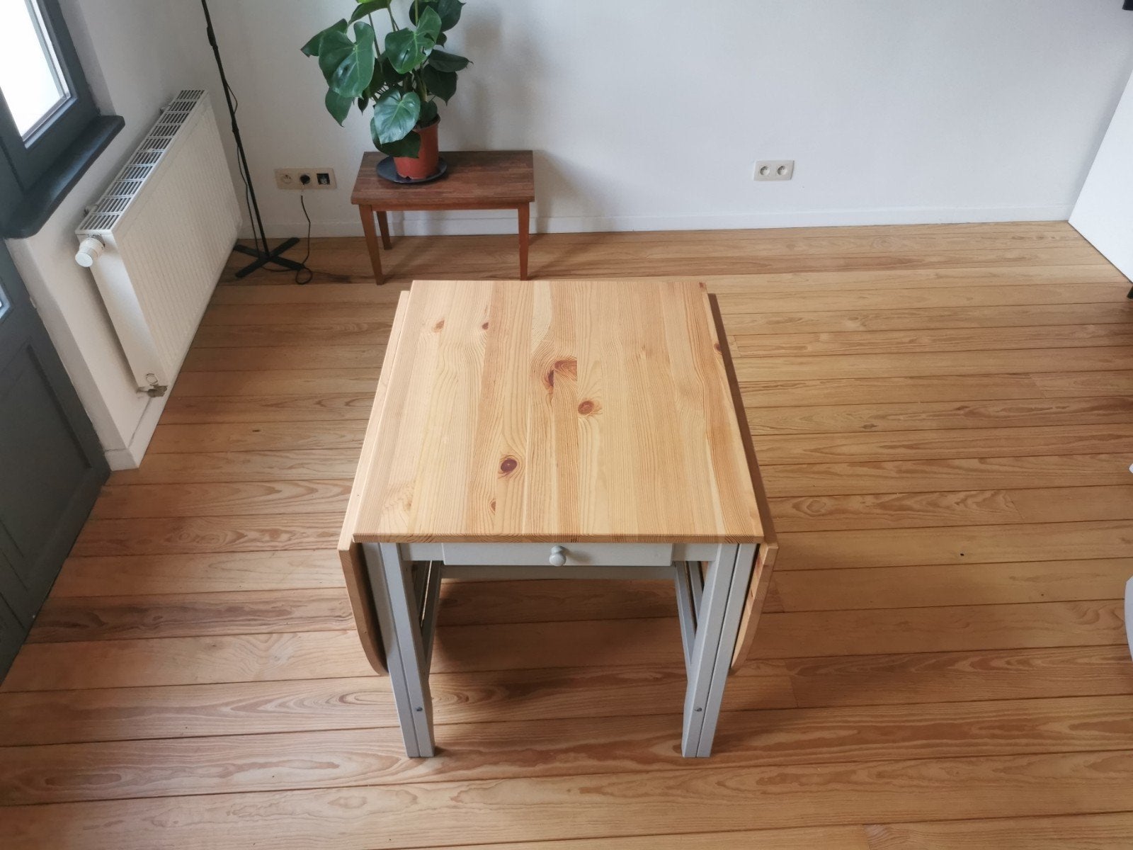 Table et chaises IKEA Gamleby, Maison & Meubles, Quatre personnes, 150 à 200 cm, Enlèvement, Utilisé