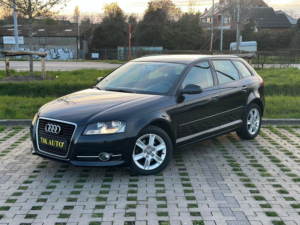 Audi a3 1.4 TSI Carplay garantie 12 maanden showroom, Auto's, Audi, Voorwielaandrijving, Euro 5, Stof, Zwart