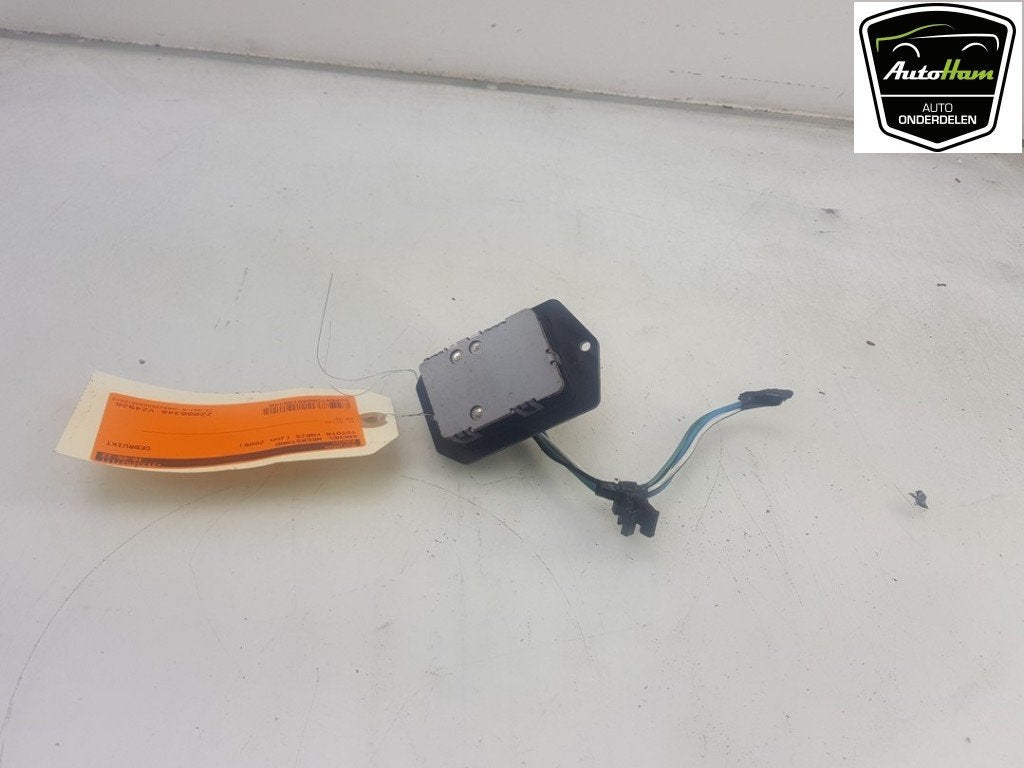 KACHELWEERSTAND Toyota Yaris II (P9) (|8N517|871380K090|), Dhr. J. Ham, Gebruikt, Administratie@autoham.nl, Toyota
