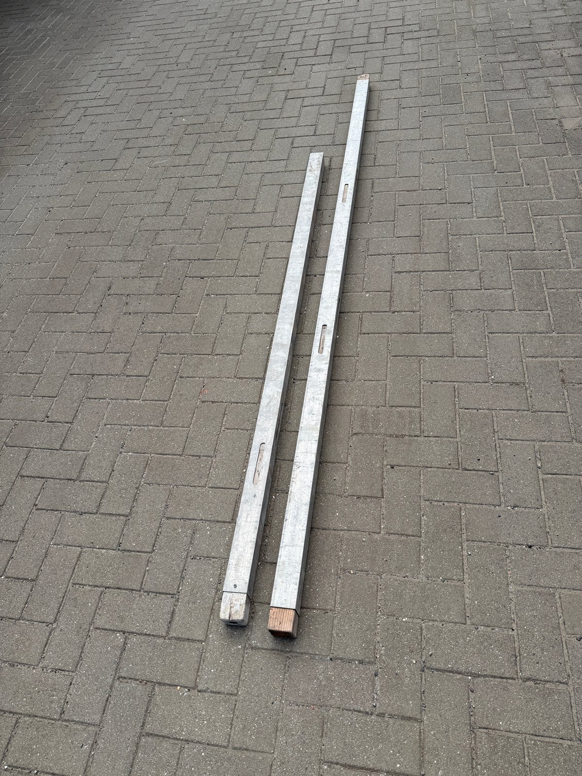 Partij aluminium metsersprofielen – 16 stuks (2m90 & 2m10), Doe-het-zelf en Bouw, Metalen, Ophalen, Zo goed als nieuw, Aluminium