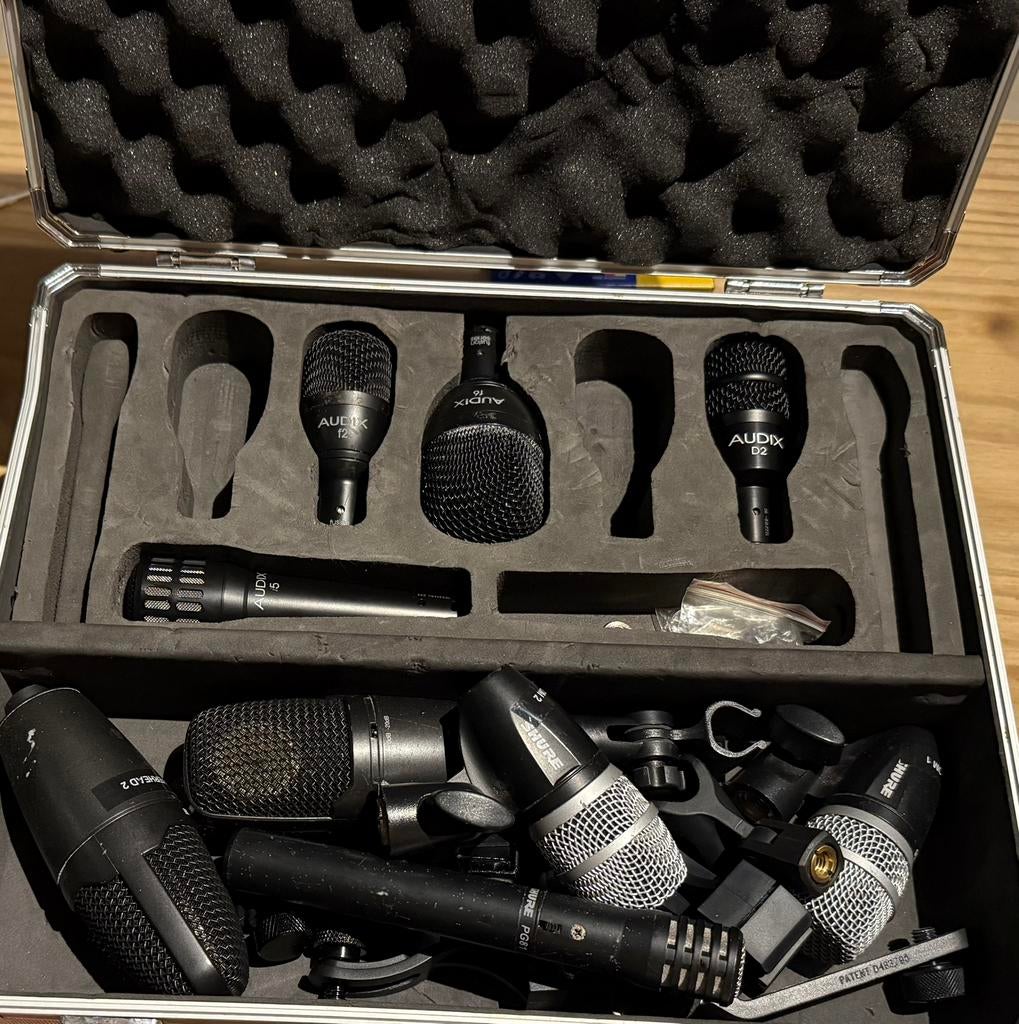 Audix + Shure Drum Set | Complete kit met overheads & case, Muziek en Instrumenten, Ophalen, Gebruikt, Instrumentmicrofoon