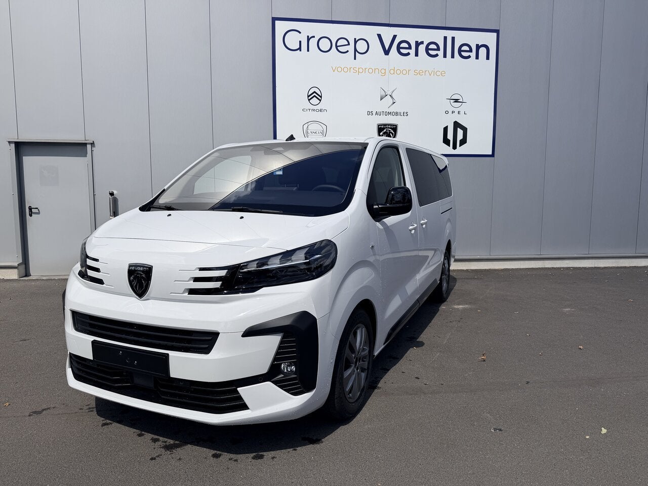 Peugeot Expert EXPERT Dubbele Cabine Diesel 180pk Automaat, Auto's, 0 cilinders, Zwart, Wit, Leder