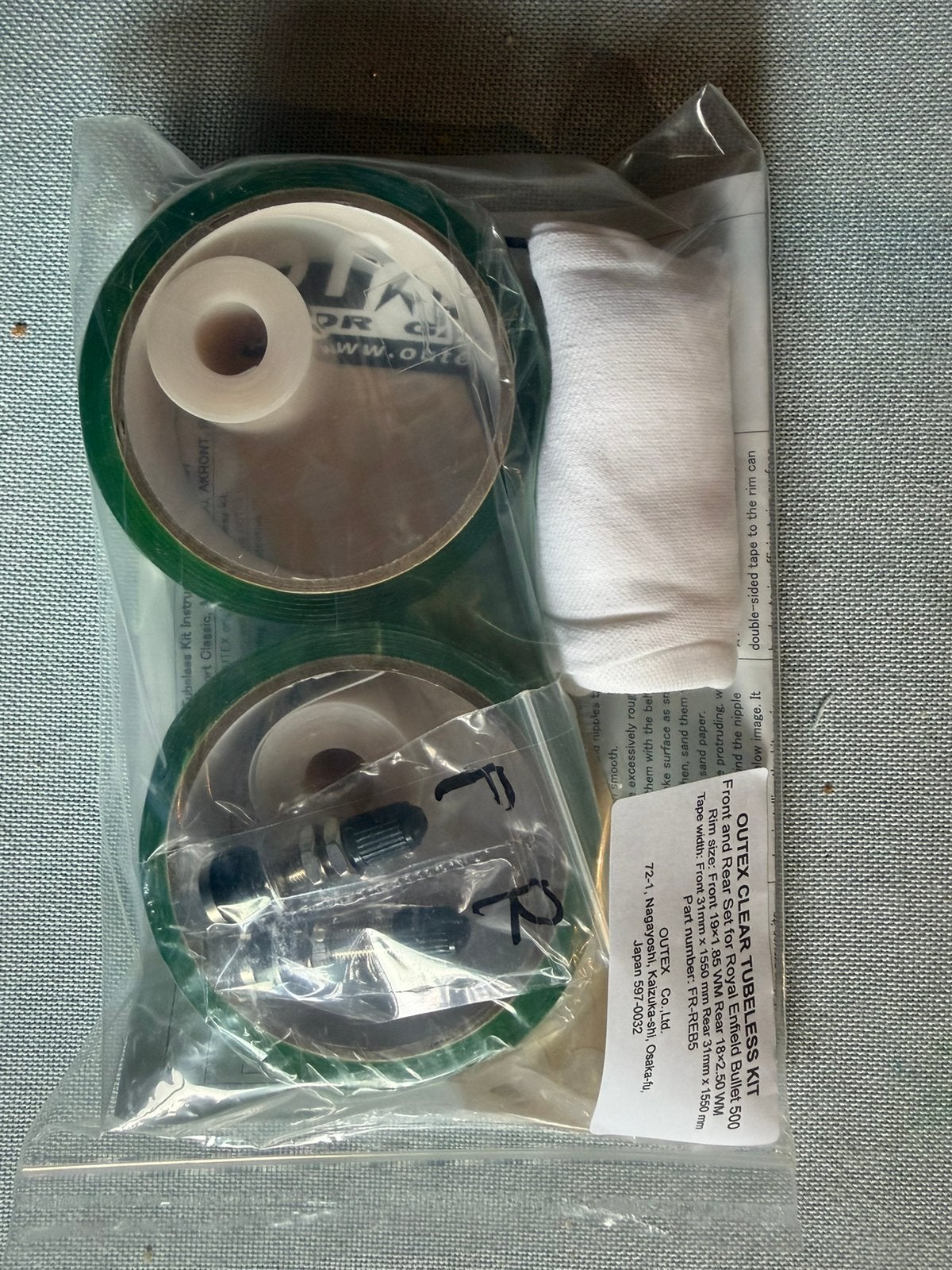 Outex Royal Enfield Classic of Bullet 500 tubeless kit, Motoren, Particulier, Nieuw
