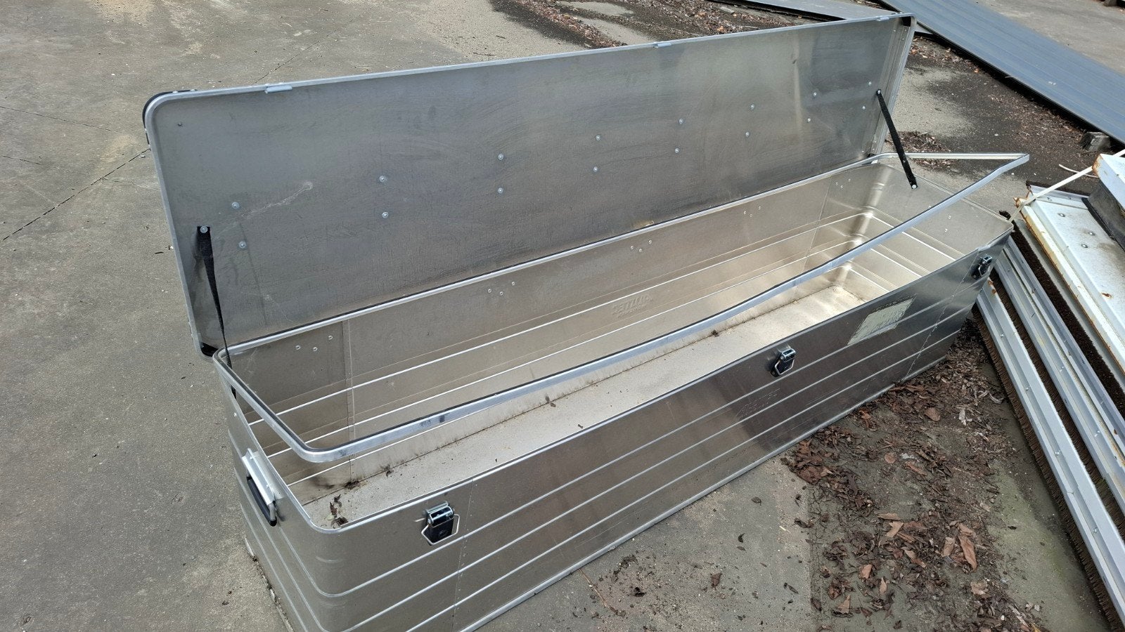 Alu koffer 210x45x50, Doe-het-zelf en Bouw, Steigers, Ophalen
