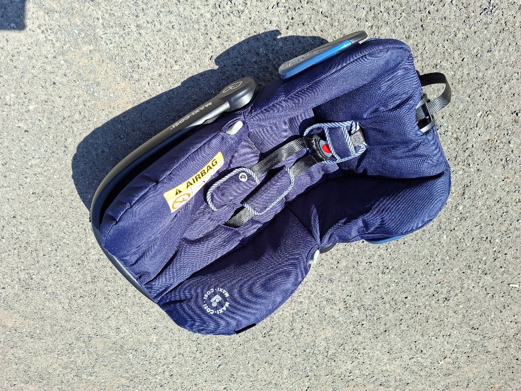 Maxi-Cosi autostoeltje / Baby autostoel - Navy (Blauw), Kinderen en Baby's, Autostoeltjes, Ophalen, Maxi-Cosi, Autogordel