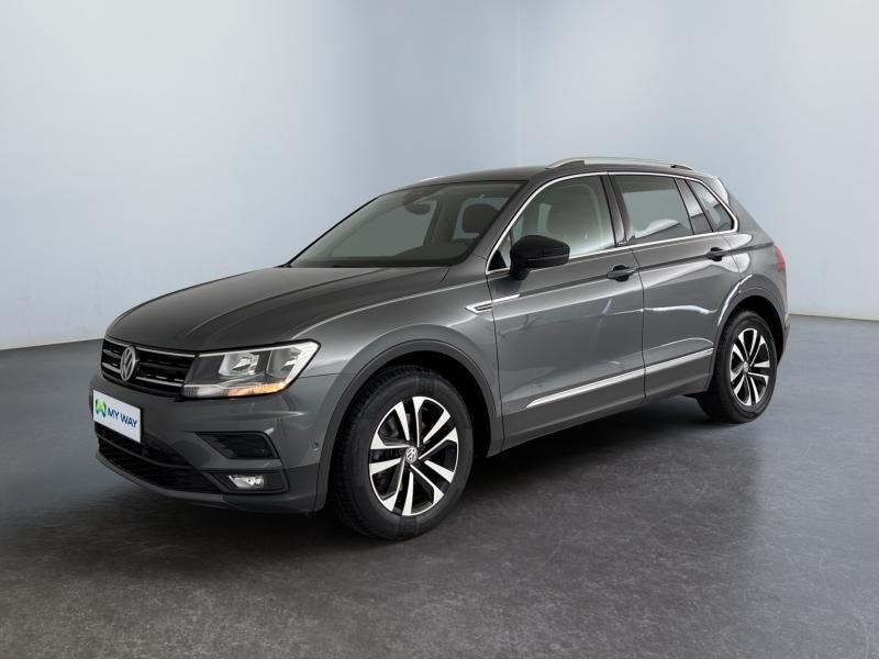 Volkswagen Tiguan Comfortline*GPS*Caméra*Carplay*Capteurs A, Autos, Argent ou Gris, Achat, Euro 6, Entreprise