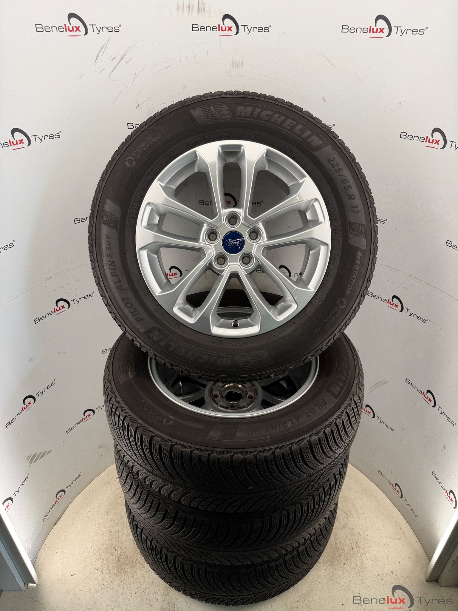 winter Ford Transit Connect Courier Windstar Puma Kuga C-max, Auto-onderdelen, Gebruikt, -, -, Banden en Velgen