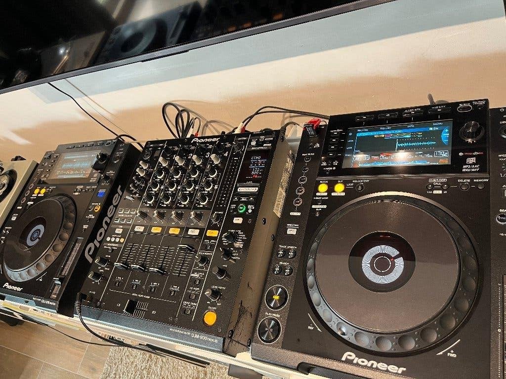 Pioneer CDJ900NXS (2x) + DJM900NXS, Musique & Instruments, DJ sets & Platines, Comme neuf, DJ-Set, Pioneer, Enlèvement