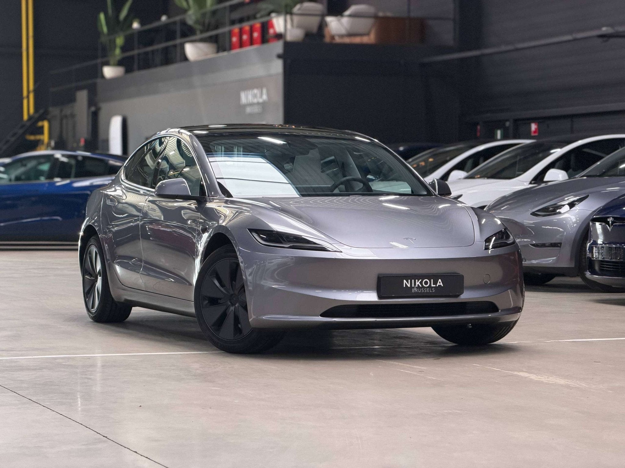 Tesla Model 3 LONG RANGE - REAR WHEEL DRIVE - HIGHLAND PREMI, Auto's, Tesla, Automaat, 4 deurs, Achterwielaandrijving, Gebruikt